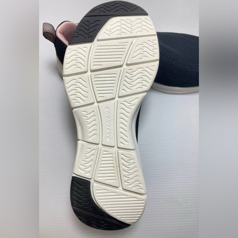 Sketchers Arch Comfort Slip on Size 8.5 GUC - Picture 4 of 5